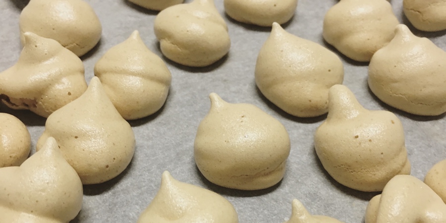 how-to-make-meringues.jpg